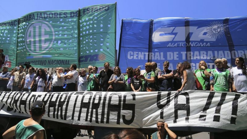 El lunes y martes paran los estatales de todo el país