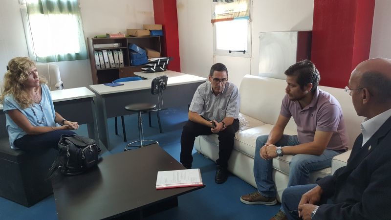 Facultad de Tecnología recibió kits de robótica para educar