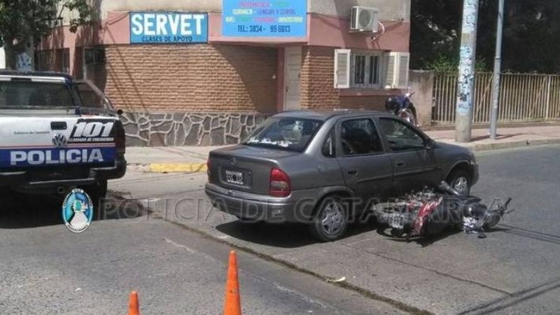 Joven herida tras un choque en pleno centro