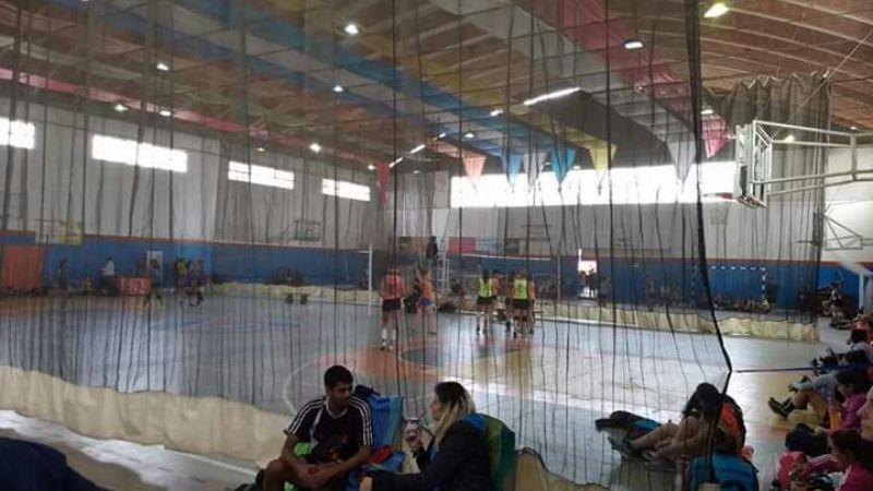 Recreo Voley debutó en Torneo de "Sierras Chicas" en Córdoba