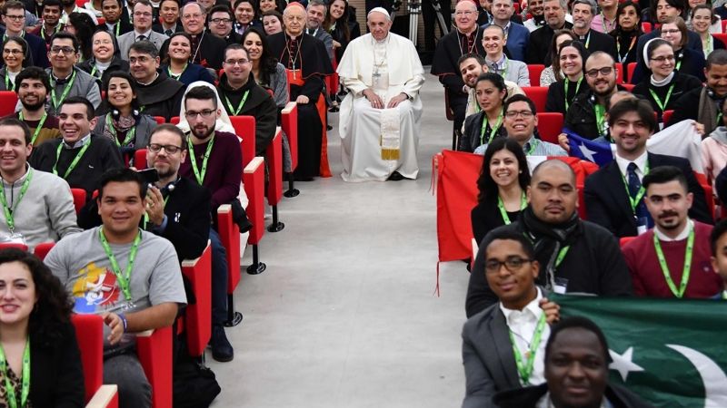 Dura referencia del Papa al debate sobre el aborto