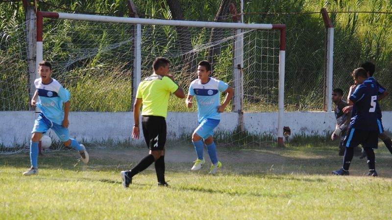 Atrasan partidos de la Superliga por el amistoso de la Selección