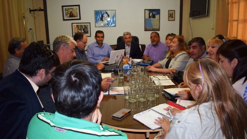 Nueva propuesta salarial y cuarto intermedio hasta el lunes