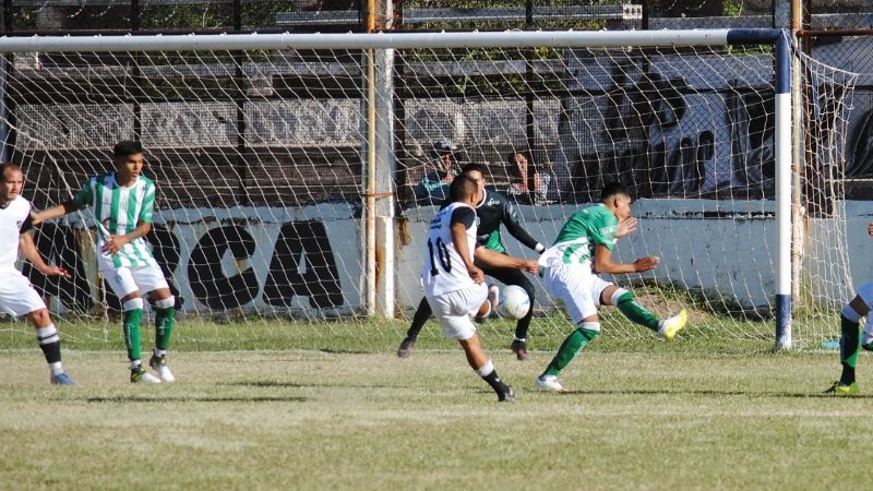 Newbery “voló” más alto que San Martín: 2 a 0