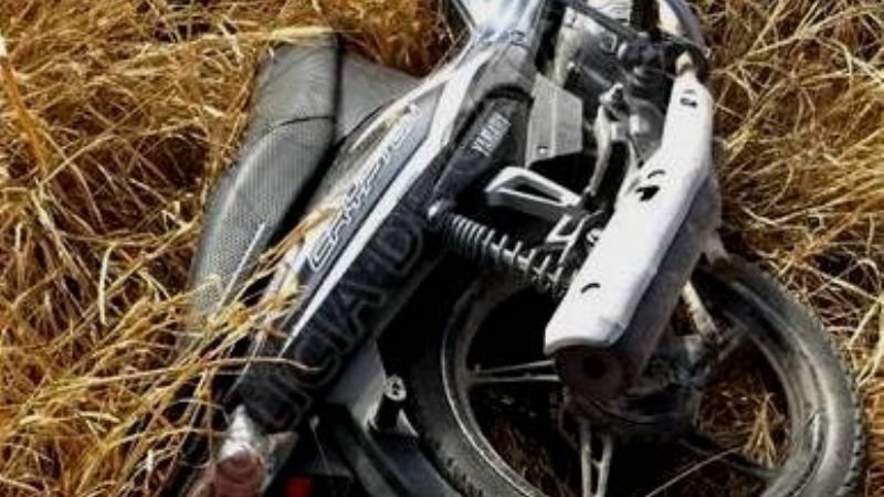 Secuestran una moto abandonada en un descampado