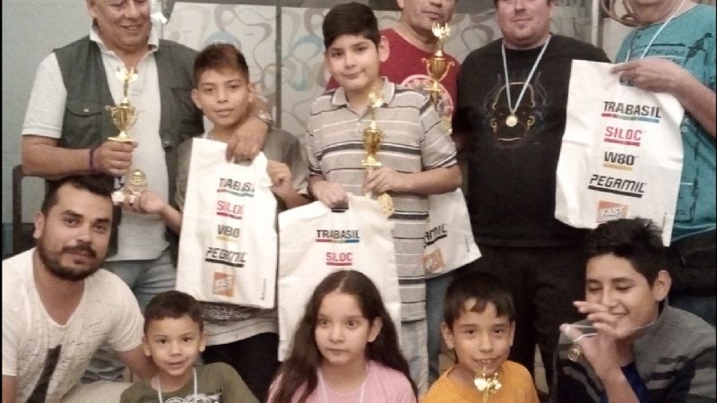 Manuel Menéndez se adjudicó el torneo de Verano de Ajedrez