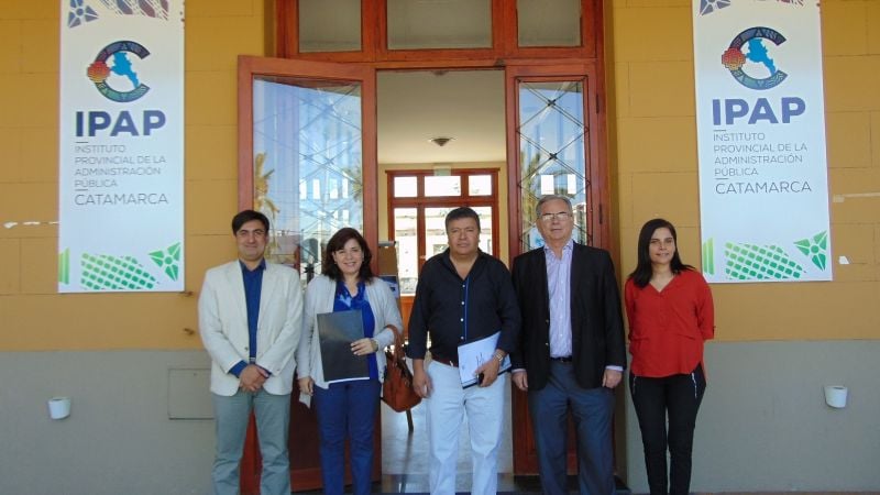 Empleados de Fray Mamerto Esquiú y Huillapima se capacitarán a través del IPAP