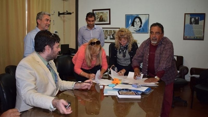 Detalles del acuerdo entre gremios docentes y el Gobierno