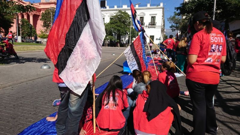 Piquete de la “Martín Fierro” en pleno centro