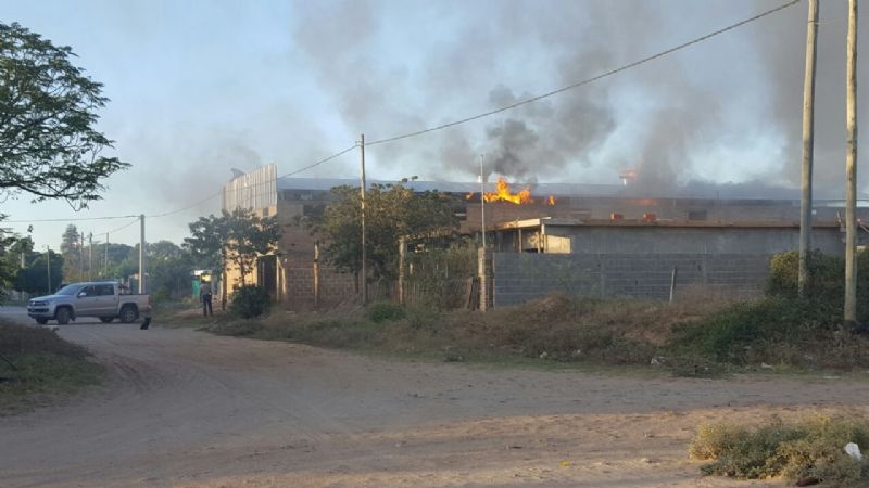 Incendio en un salón de eventos en Recreo