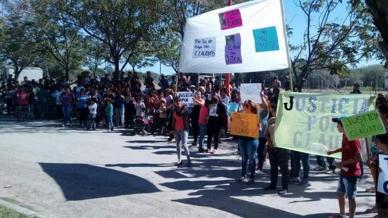 Marcha por Claudio pidiendo Justicia