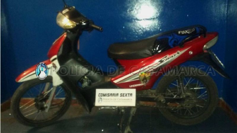 Recuperan una moto robada en la zona sur