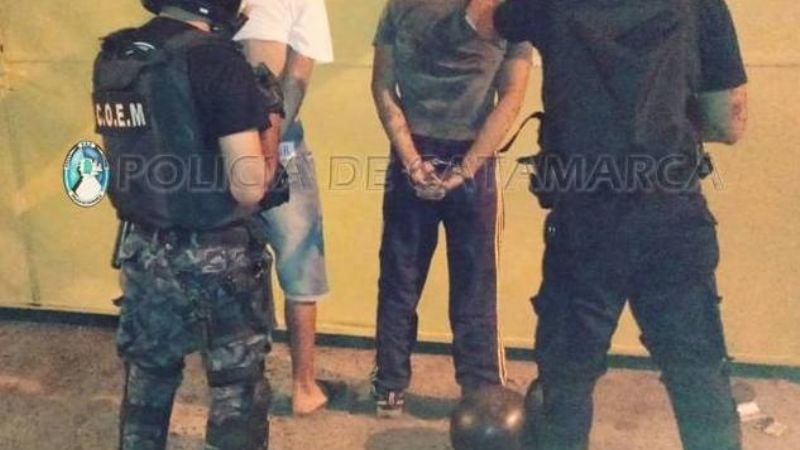 Aprehenden a dos jóvenes y secuestran una moto robada en 2011