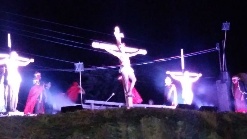 Emotivo Vía Crucis con 38 años de tradición en Banda de Varela