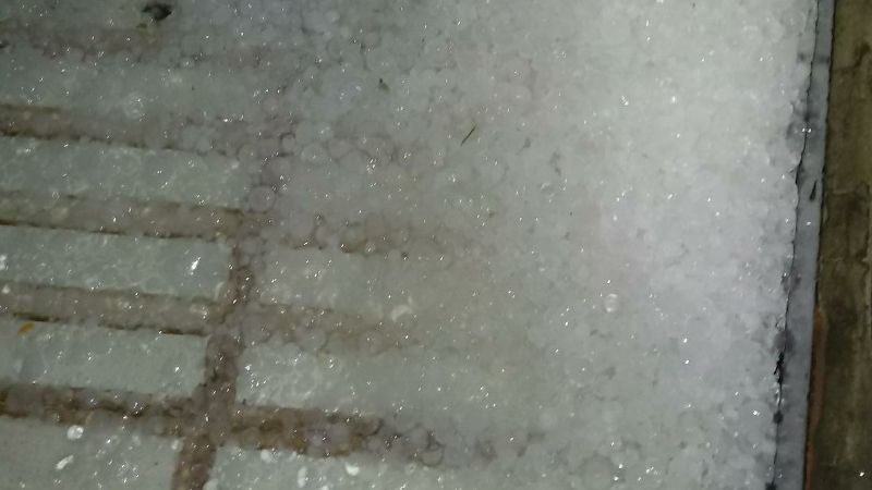 En Santa María, cayó granizo