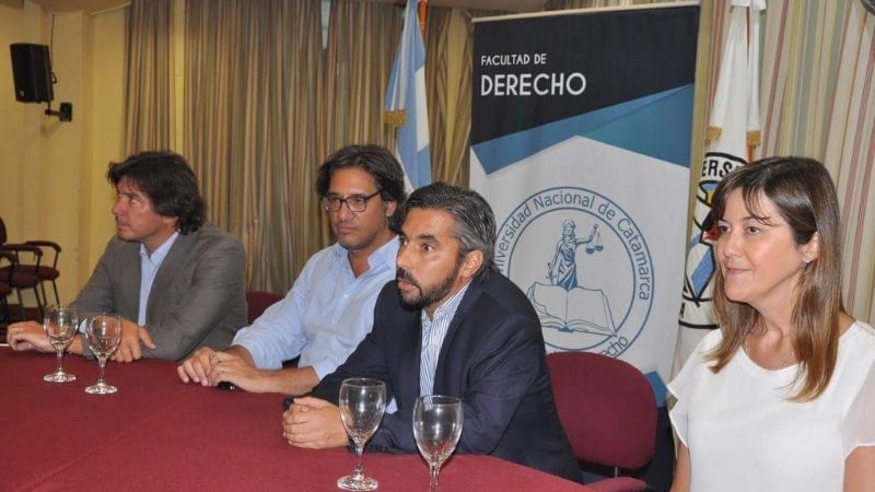 El ministro de Justicia de la Nación en la Facultad de Derecho