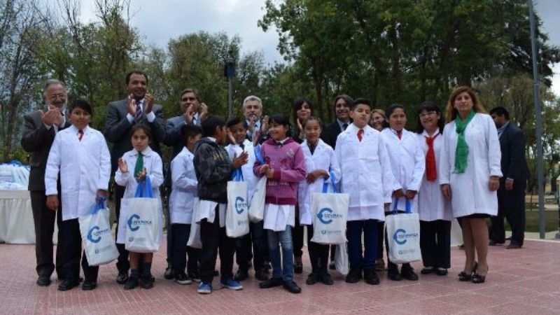 “Hacemos un enorme esfuerzo que incluye también el salario docente”