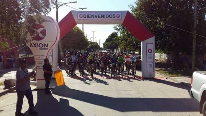 Buen desempeño de los recreínos en el MTB de Frías