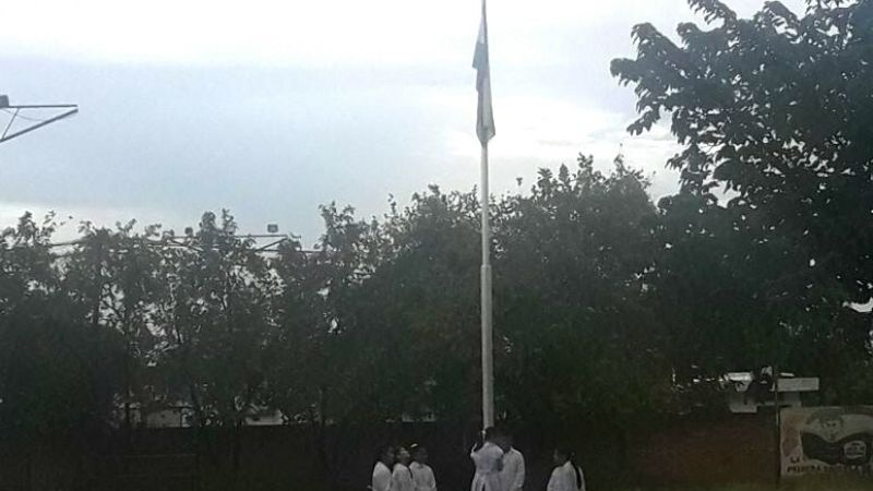 Dispar acatamiento al paro docente en Recreo