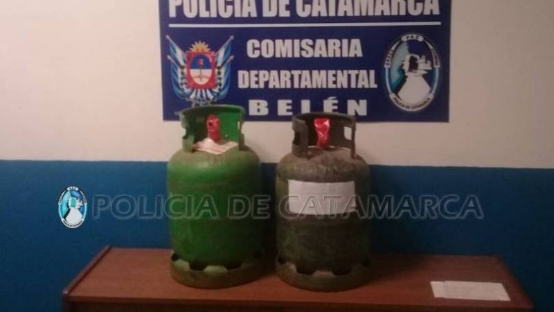 Recuperan dos garrafas de 10 kilos robadas