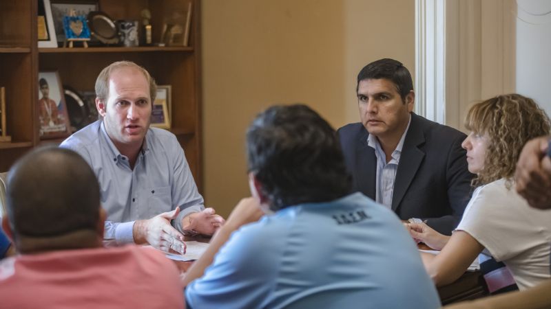 Aumento para becas, Capital Social y cooperativas