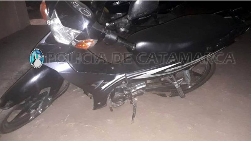 Tras una persecución, arrestan un joven y secuestran una moto