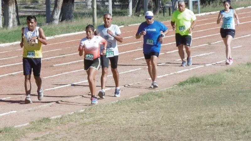 El atletismo va a la pista por Salta Central