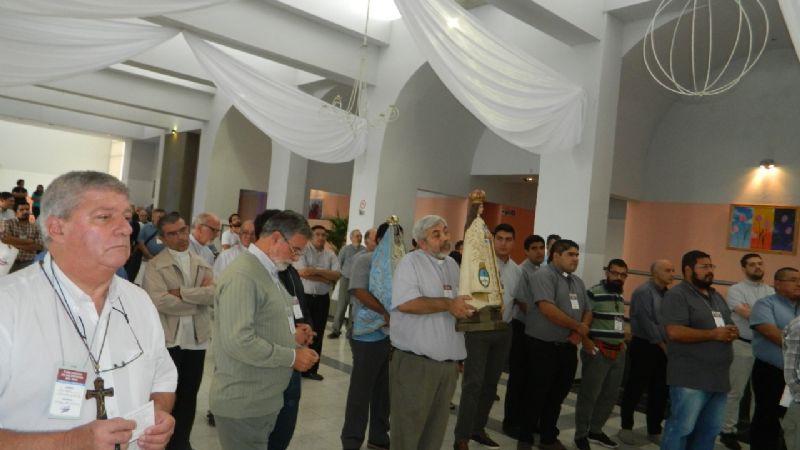 Obispos y sacerdotes del NOA iniciaron encuentro en torno a la piedad popular