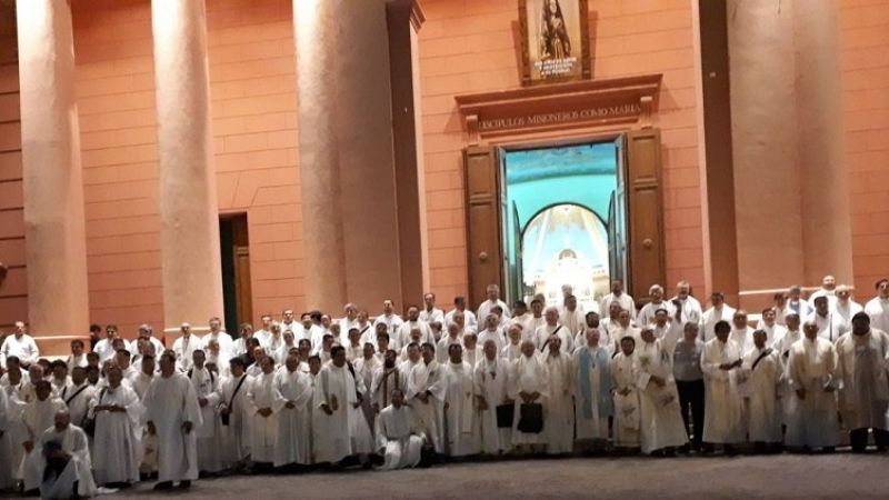 Obispos y sacerdotes del NOA peregrinaron en Catamarca