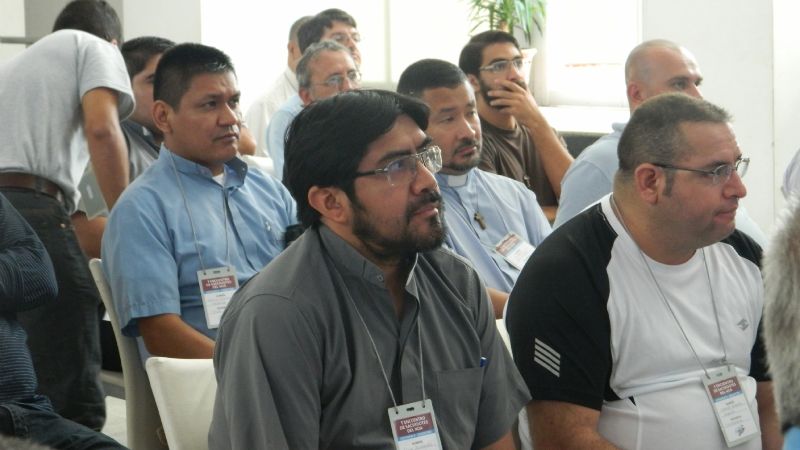 Testimonios de sacerdotes reunidos en las tierras de la Virgen del Valle