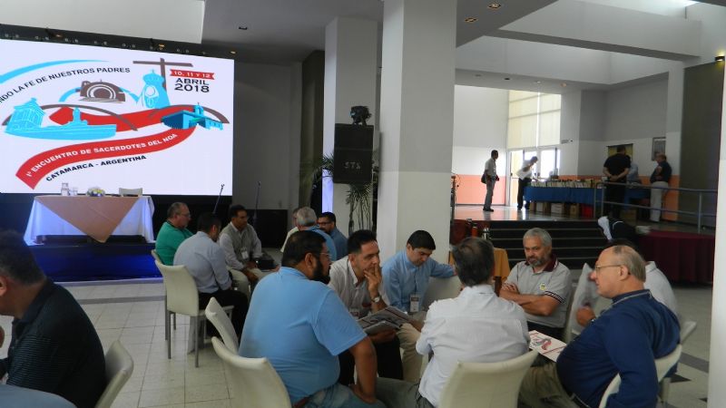 Testimonios de sacerdotes reunidos en las tierras de la Virgen del Valle