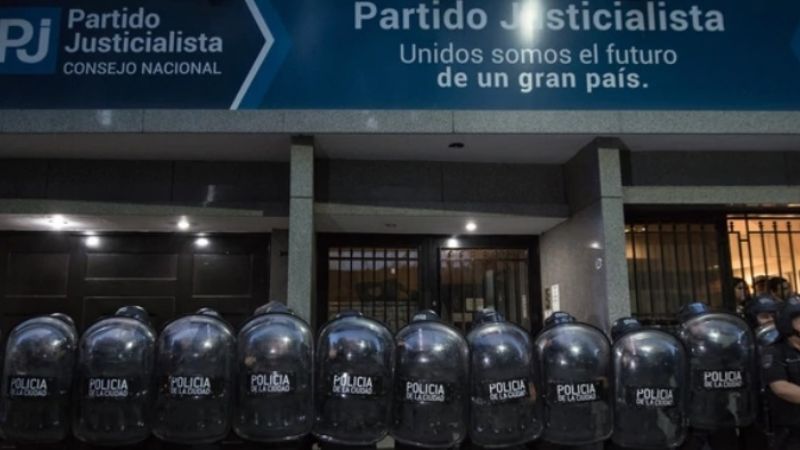 Los gobernadores peronistas rechazaron la intervención del PJ