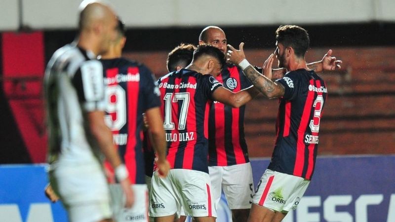 San Lorenzo venció 1-0 a Mineiro por la Sudamericana