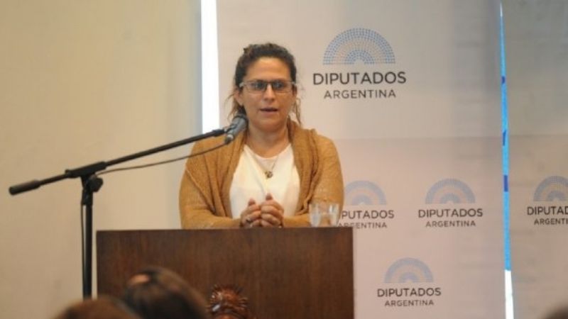 Contra la legalización: "Las chicas de 13 y 14 años piensan con la bombacha"