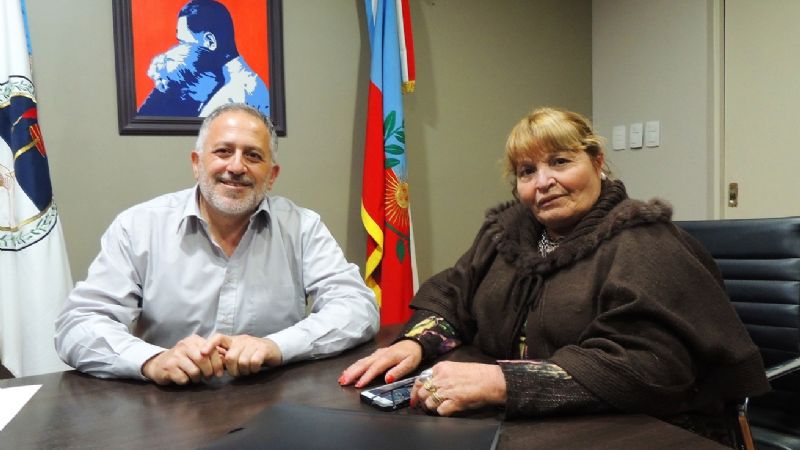 Continúan las negociaciones con el SELEG en el Senado