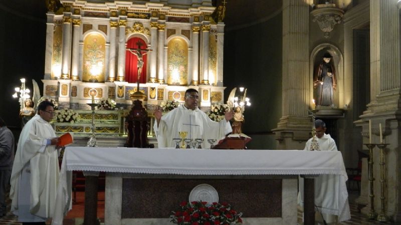 Las fuerzas de Seguridad tributaron honores a la Virgen del Valle