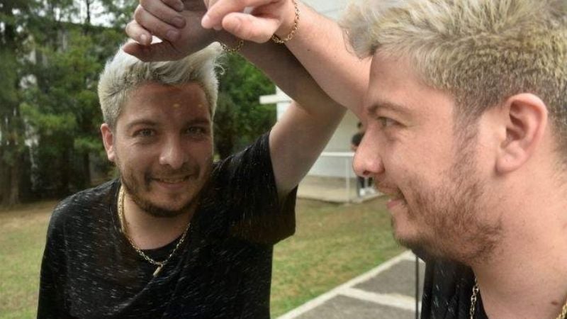 Damián Córdoba: “El artista es una persona pública, trabaja por y para la gente”