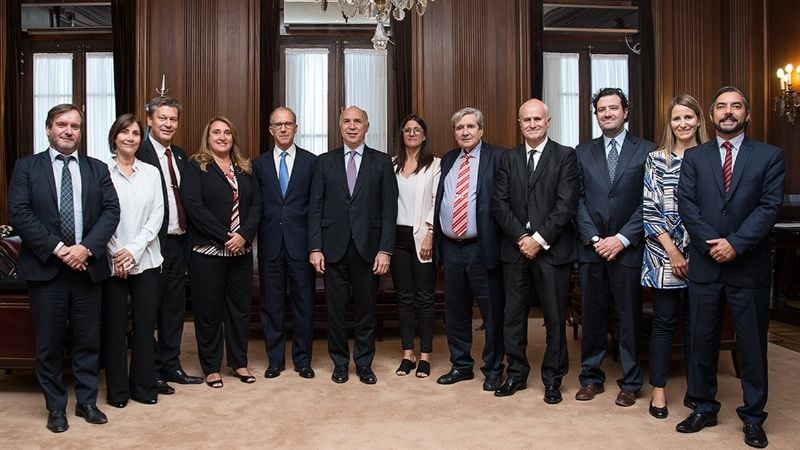 Decanos de Derecho junto a ministros de la Corte Suprema de Justicia