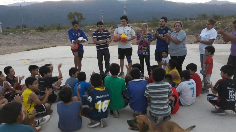 Ponen en marcha escuela de fútbol en Valle  Chico