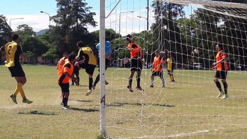Real Barril venció a La Pacha en un partidazo