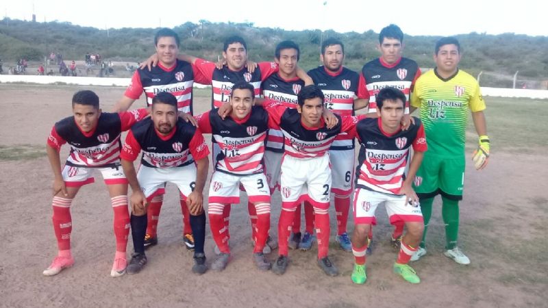 Fútbol solidario y homenajes en Pedro Cano