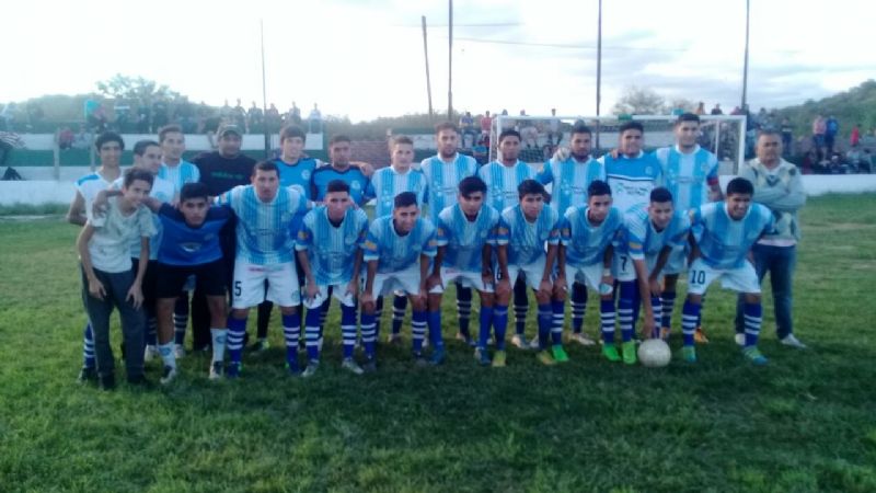 Fútbol solidario y homenajes en Pedro Cano