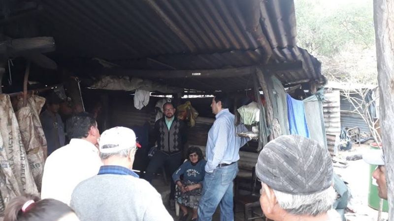 El senador Cordero asistió a familia ancasteña