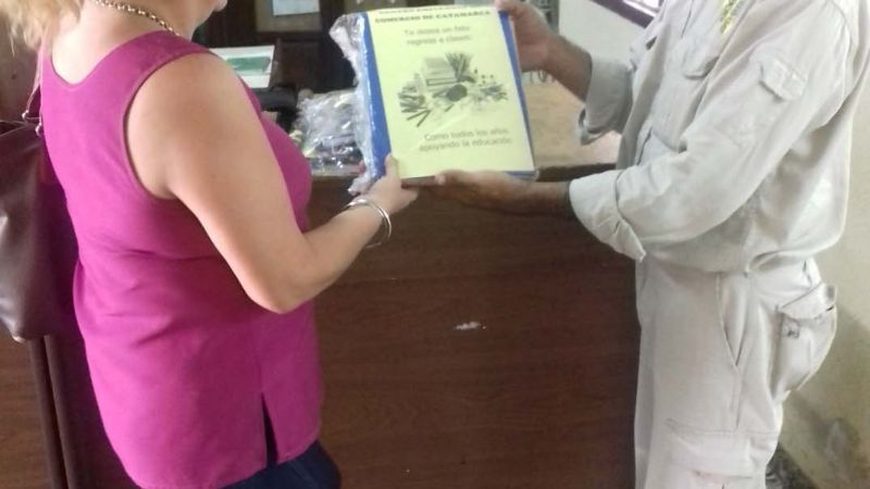 Últimos días de entrega de bolsones escolares para mercantiles