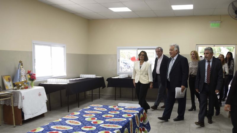 Lucía inauguró un nuevo Jardín de Infantes en Valle Viejo