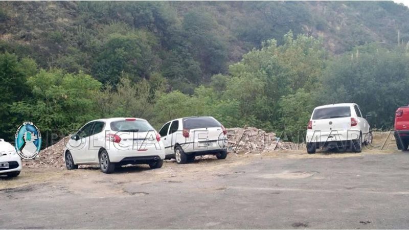 Secuestran vehículos en el puesto caminero de Las Rejas