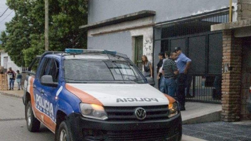 Agarró a trompadas a un septuagenario y terminó en la comisaría