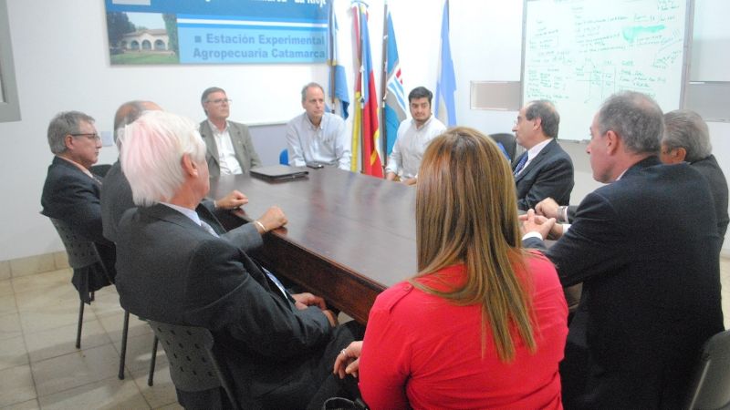 Comitiva nacional visitó el INTA para analizar proyecto de biomasa