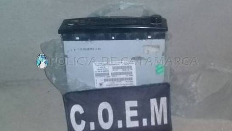 Violentaron la puerta de un auto y robaron el estéreo