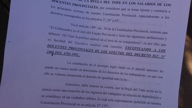 Pedidos de ADUCa para evitar descuentos a docentes